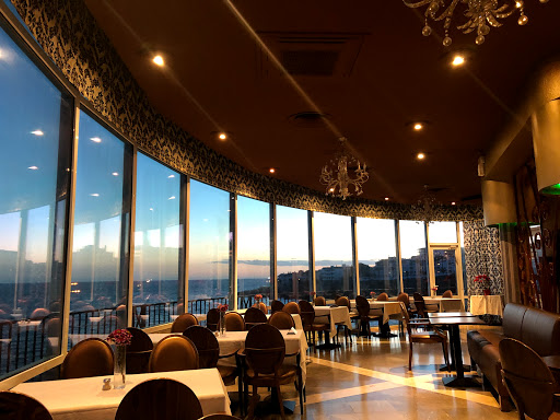 Información y opiniones sobre Rey Alfonso de Nerja