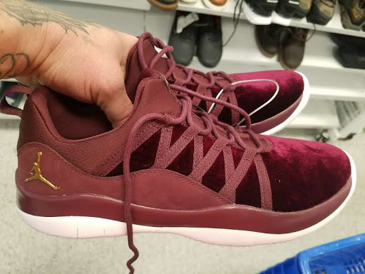 Shopping Mall «Gateway Crossing Shopping Center», reviews and photos, 190 500 W, Bountiful, UT 84010, USA