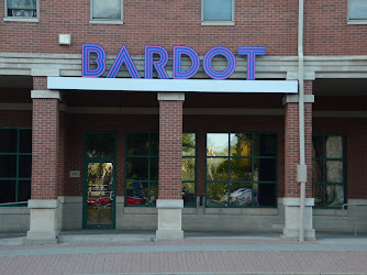 Bardot Iowa