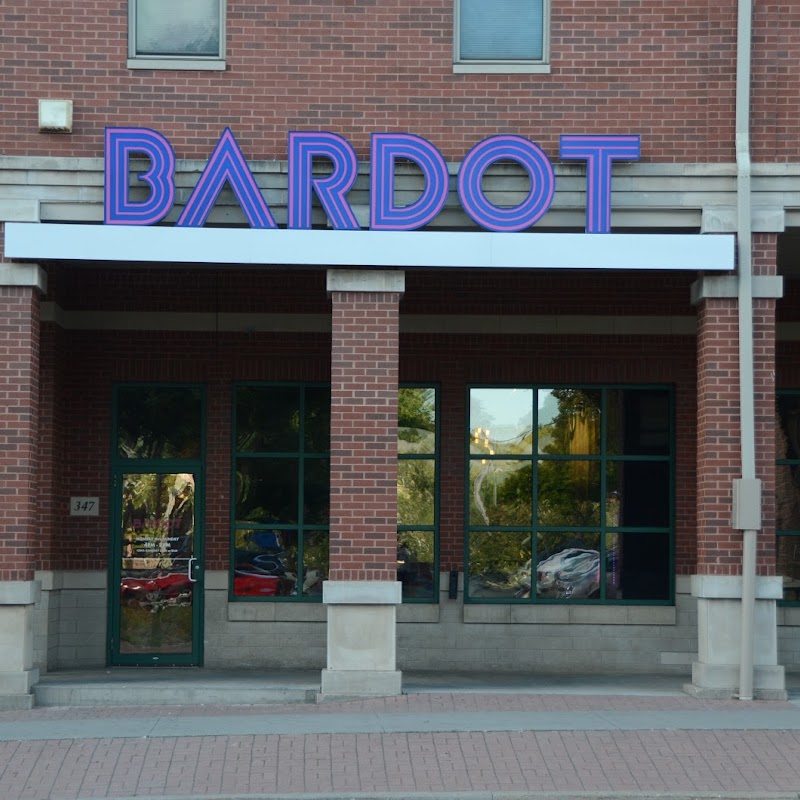 Bardot Iowa