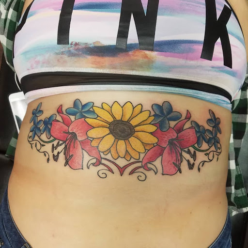 Tattoo Shop «Bright Ideas Tattoo and Piercing», reviews and photos, 1425 N Central Ave # 113, Avondale, AZ 85323, USA