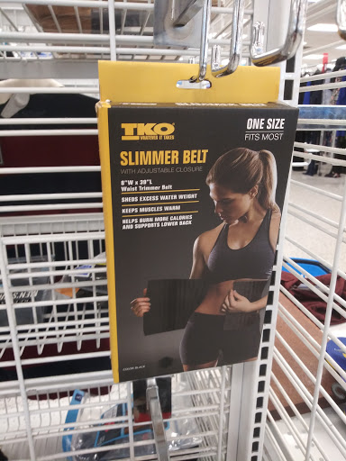 Clothing Store «Ross Dress for Less», reviews and photos, 177 Levittown Pkwy, Levittown, PA 19055, USA