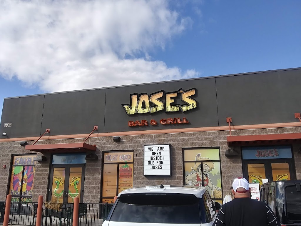 Jose's Bar & Grill 72762