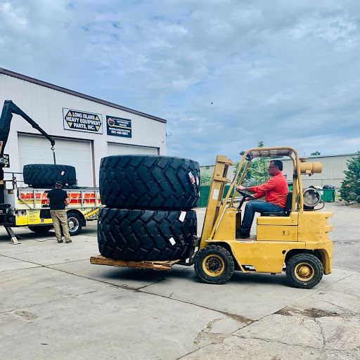 Auto Repair Shop «Dave Kunzler Tire», reviews and photos, 1581 NY-112, Port Jefferson Station, NY 11776, USA