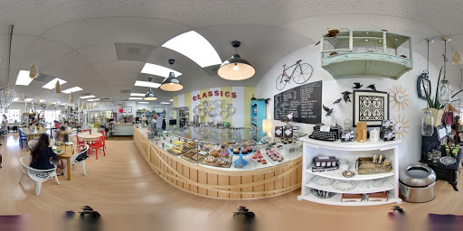 Florist «Classics Flowers and Confections», reviews and photos, 10069 Valley View St, Cypress, CA 90630, USA