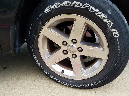 Auto Body Shop «Service King Collision Repair of South 1st - Austin», reviews and photos, 2707 S 1st St, Austin, TX 78704, USA