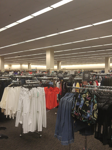 Department Store «Nordstrom Rack Brea Union Plaza», reviews and photos, 2345 E Imperial Hwy, Brea, CA 92821, USA