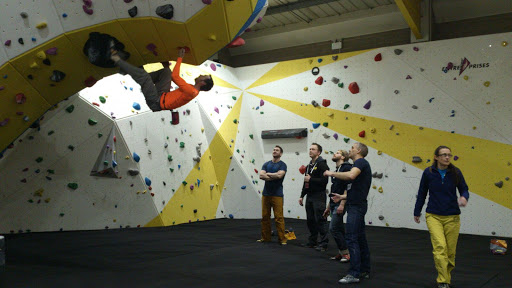 Rock climbing courses Leeds