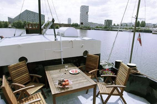 Houseboat Amsterdam Rentals