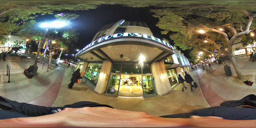 Book Store «Barnes & Noble», reviews and photos, 1201 3rd St, Santa Monica, CA 90401, USA