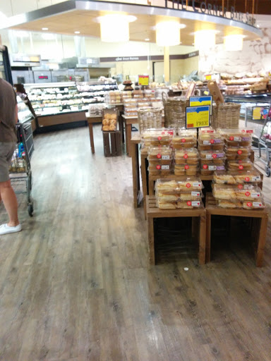 Supermarket «Price Chopper», reviews and photos, 2 Worcester Rd, Webster, MA 01570, USA