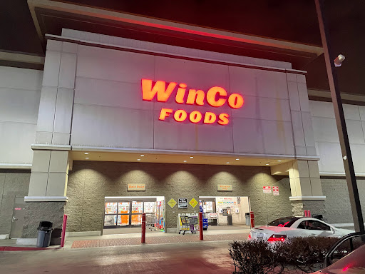 WinCo Foods - 3400 E South St, Lakewood, CA 90805, Estados Unidos