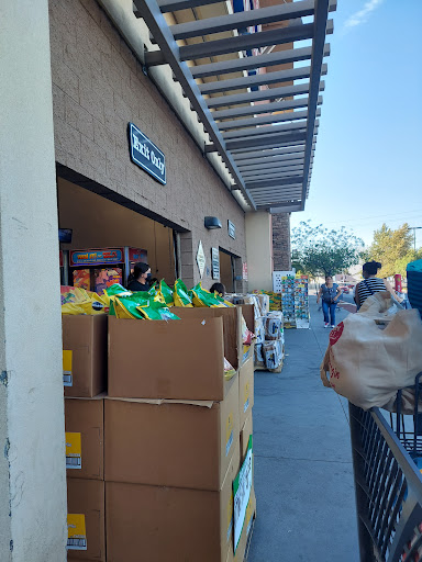 Supermarket «WinCo Foods», reviews and photos, 6801 Panama Ln, Bakersfield, CA 93313, USA