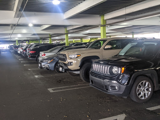 Shopping Mall «Westfield Fashion Square», reviews and photos, 14006 Riverside Dr, Sherman Oaks, CA 91423, USA