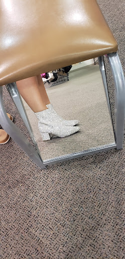 Shoe Store «DSW Designer Shoe Warehouse», reviews and photos, 13711 S Tamiami Trail, Fort Myers, FL 33912, USA