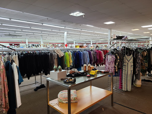 Thrift Store «The Salvation Army Family Store & Donation Center», reviews and photos