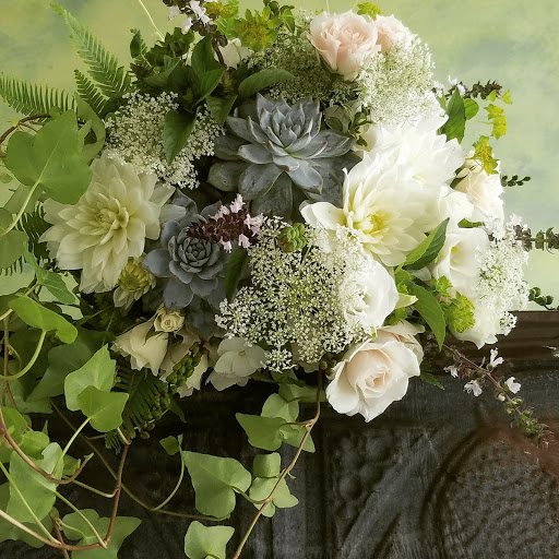 Florist «Robin Wood Flowers», reviews and photos, 1902 Dana Ave, Cincinnati, OH 45207, USA