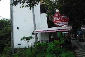 Burger Buto Batu (take away) image