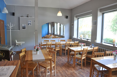 Bistro Przystań Witomino - Chwarznieńska 47A, 81-602 Gdynia, Poland