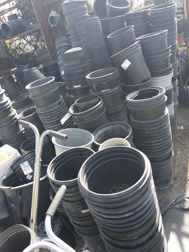 Salvage Yard «Urban Ore», reviews and photos, 900 Murray St, Berkeley, CA 94710, USA