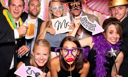 Glitter Booth Photo Booth Rental