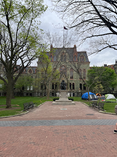 Book Store «University of Pennsylvania Bookstore», reviews and photos, 3601 Walnut St, Philadelphia, PA 19104, USA