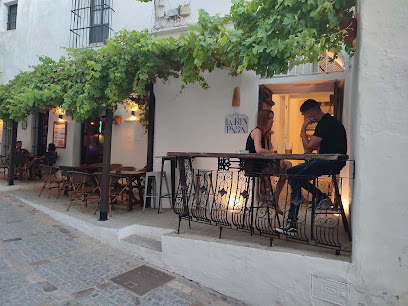 La Bien Pagá - C. Marqués de Tamarón, 3, 11150 Vejer de la Frontera, Cádiz, Spain