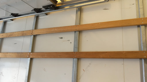 Used Car Dealer «J & R Motorsports», reviews and photos, 15304 WA-99, Lynnwood, WA 98087, USA