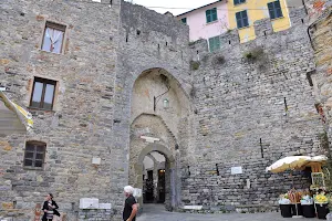 Porta del Borgo image