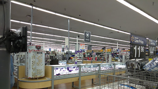 Discount Store «Walmart», reviews and photos, 11720 E Dr M.L.K. Jr Blvd, Seffner, FL 33584, USA