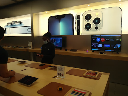 Computer Store «Apple Willowbrook Mall», reviews and photos, 2000 Willowbrook Dr, Houston, TX 77064, USA