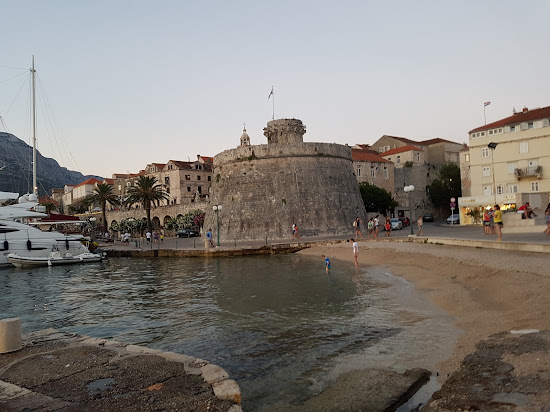 Luka Korculanska beach