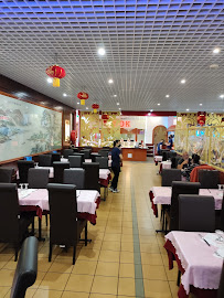 Atmosphère du Restaurant asiatique Le Palais du Cailly à Maromme - n°1