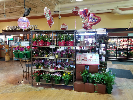 Grocery Store «Family Fresh Market», reviews and photos, 110 W 4th St, New Richmond, WI 54017, USA