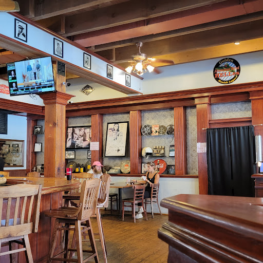 Bar & Grill «Reel Cafe», reviews and photos, 100 S Front St, Wilmington, NC 28401, USA