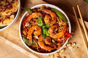 Photo n°5 de Pokevaiana Saint-Genis-Laval à Saint-Genis-Laval ()