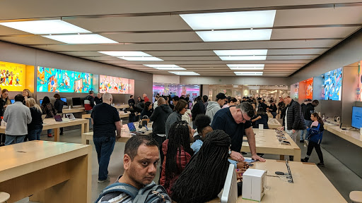 Computer Store «Apple Short Hills», reviews and photos, 1200 Morris Turnpike, Short Hills, NJ 07078, USA