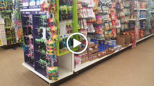 Dollar Store «Dollar Tree», reviews and photos, 120 N Brookwood Ave, Hamilton, OH 45013, USA
