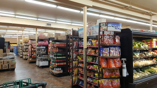 Asian Grocery Store «Golden Harvest Market - Khw Hmoob / Hmong Store», reviews and photos, 900 Maryland Ave E, St Paul, MN 55106, USA