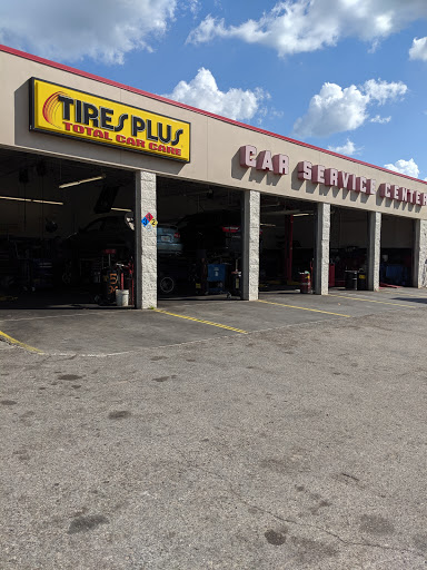 Tire Shop «Tires Plus», reviews and photos, 925 S Broad St, Brooksville, FL 34601, USA