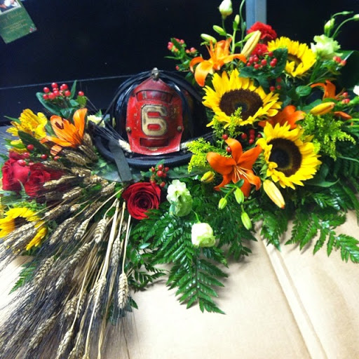 Florist «Bloom Florist», reviews and photos, 745 Atlantic City Blvd, Bayville, NJ 08721, USA