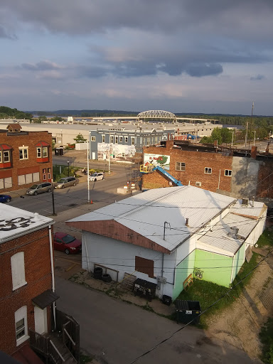 Wine Store «Hy-Vee Wine & Spirits», reviews and photos, 510 E 6th St, Muscatine, IA 52761, USA