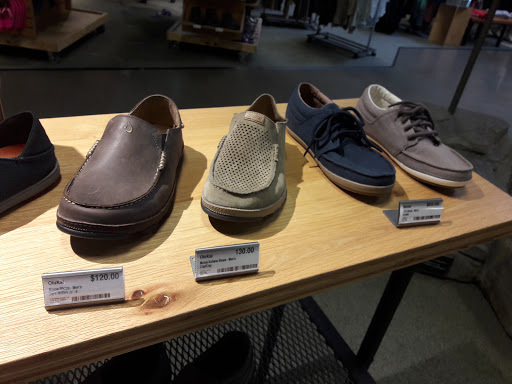 Camping Store «REI», reviews and photos, 2235 NW Allie Ave, Hillsboro, OR 97124, USA