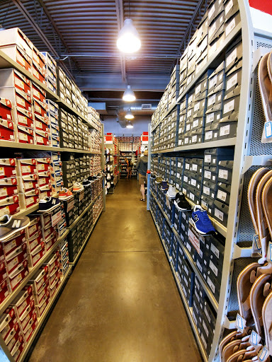 Outlet Mall «Tanger Outlet Hilton Head», reviews and photos, 1414 Fording Island Rd, Bluffton, SC 29910, USA