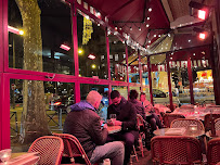 Atmosphère du Restaurant de fruits de mer Le Dôme Montparnasse à Paris - n°12