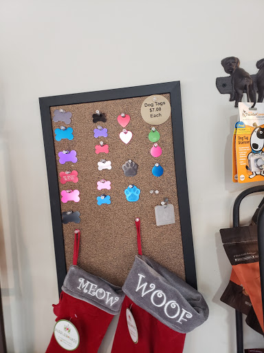 Pet Supply Store «Paisley Paw», reviews and photos, 155 E Broad St, Spartanburg, SC 29306, USA