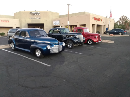 Coffee Shop «19th Donut Hole», reviews and photos, 116 N Lindsay Rd #17, Mesa, AZ 85213, USA