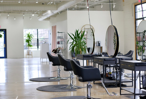 Hair Salon «Blush at Bishop Arts Hair Salon», reviews and photos, 807 Hutchins Rd, Dallas, TX 75203, USA