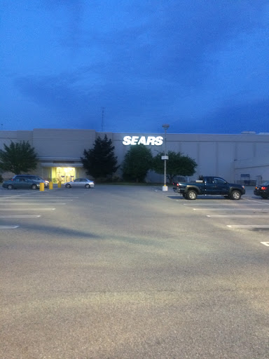 Department Store «Sears», reviews and photos, 385 Southbridge St, Auburn, MA 01501, USA