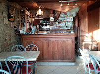 Atmosphère du Restaurant ouvert le midi Sarl le saint Michel à Domjean - n°2